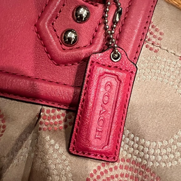 COACH Ashley satchel purse, rare color! - Picture 3 of 15